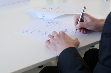 PODPIS POGODBE 18 FOTO LJUBO VUKELIČ